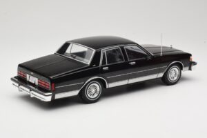 Chevrolet Caprice Black MCG 1:18 MCG18113 Diecast — photo 2 of 6