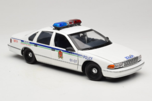 Chevrolet Caprice Canada Police UT Models 1:18 21023 Diecast — photo 6 of 8