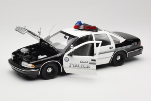 Chevrolet Caprice Glendale Police UT Models 1:18 21026 Diecast — photo 2 of 8