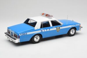 Chevrolet Caprice NYPD Police Car MCG 1:18 MCG18360 Diecast — photo 2 of 6