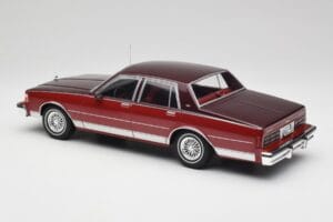 Chevrolet Caprice Red Metallic MCG 1:18 MCG18361 Diecast — photo 5 of 6