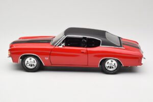 Chevrolet Chevelle SS 454 Red Maisto 1:18 531892 Diecast — photo 4 of 8