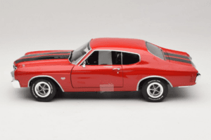 Chevrolet Chevelle SS Red Jack Reacher Auto World 1:18 AWSS109/06 Diecast — photo 4 of 8