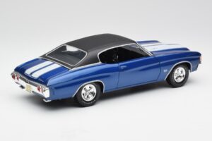 Chevrolet Chevelle SS 454 Blue Maisto 1:18 531886 Diecast — photo 3 of 8