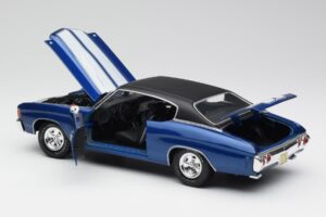 Chevrolet Chevelle SS 454 Blue Maisto 1:18 531886 Diecast — photo 5 of 8