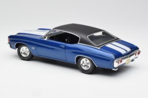 Chevrolet Chevelle SS 454 Blue Maisto 1:18 531886 Diecast — photo 7 of 8