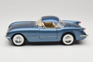 Chevrolet Corvette C1 Blue Mira 1:18 6105 Diecast — photo 4 of 8