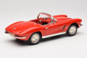 Chevrolet Corvette C1 Red ERTL 1:18 7835 Diecast — photo 3 of 8