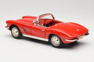 Chevrolet Corvette C1 Red ERTL 1:18 7835 Diecast — photo 7 of 8