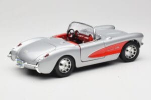 Chevrolet Corvette C1 Silver Bburago 1:18 3034 Diecast — photo 3 of 8