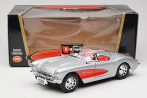 Chevrolet Corvette C1 Silver Bburago 1:18 3034 Diecast — photo 8 of 8