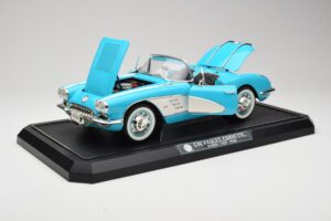 Chevrolet Corvette C1 Hard Top Blue Solido 1:12 1202-M1 Diecast — photo 2 of 8