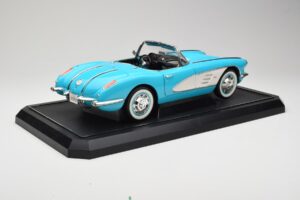 Chevrolet Corvette C1 Hard Top Blue Solido 1:12 1202-M1 Diecast — photo 3 of 8
