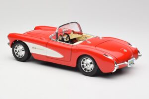 Chevrolet Corvette C1 Roadster Red Bburago 1:18 3024 Diecast — photo 7 of 8
