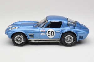 Chevrolet Corvette C2 Grand Sport #50 Nassau Speed Week 1963 Exoto 1:18 RLG18024 Diecast — photo 4 of 8