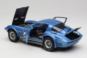 Chevrolet Corvette C2 Grand Sport #50 Nassau Speed Week 1963 Exoto 1:18 RLG18024 Diecast — photo 5 of 8