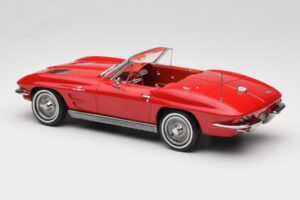Chevrolet Corvette C2 Sting Ray Cabriolet Riverside Red Norev 1:18 189056 Diecast — photo 5 of 6
