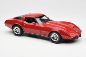 Chevrolet Corvette C3 Red UT Models 1:18 21073 Diecast — photo 6 of 8