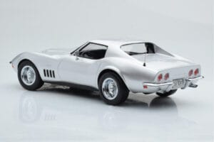 Chevrolet Corvette C3 Silver Norev 1:18 189032 Diecast — photo 5 of 6