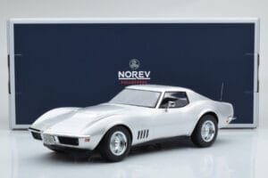 Chevrolet Corvette C3 Silver Norev 1:18 189032 Diecast — photo 6 of 6