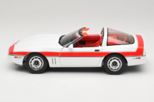 Chevrolet Corvette C4 A-Team White GreenLight 1:18 13532 Diecast — photo 4 of 8