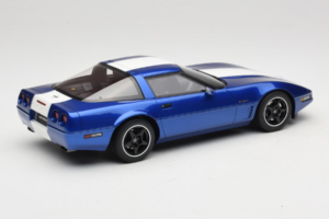 Chevrolet Corvette C4 Grand Sport Admiral Blue GT Spirit 1:18 GT538 Resin — photo 2 of 6