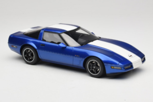 Chevrolet Corvette C4 Grand Sport Admiral Blue GT Spirit 1:18 GT538 Resin — photo 4 of 6