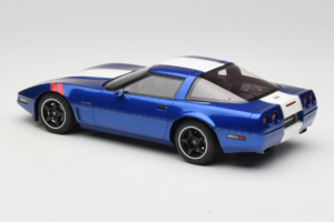 Chevrolet Corvette C4 Grand Sport Admiral Blue GT Spirit 1:18 GT538 Resin — photo 5 of 6
