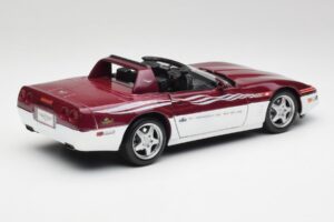 Chevrolet Corvette C4 Indy 500 Pace Car Maisto 1:18 56011 Diecast — photo 3 of 8