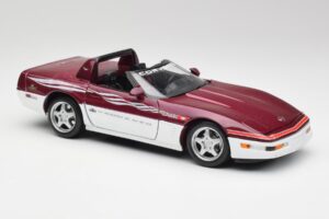 Chevrolet Corvette C4 Indy 500 Pace Car Maisto 1:18 56011 Diecast — photo 6 of 8