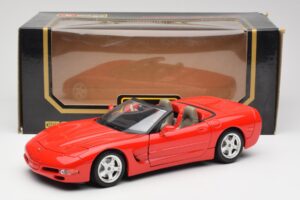 Chevrolet Corvette C5 Cabriolet Red Bburago 1:18 3076 Diecast — photo 8 of 8