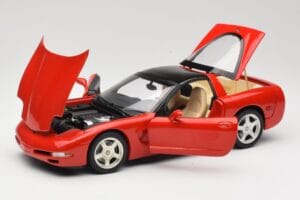 Chevrolet Corvette C5 Targa Red UT Models 1:18 21001 Diecast — photo 2 of 8