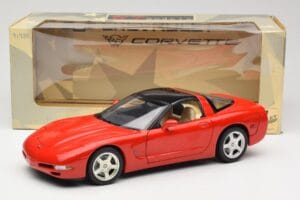 Chevrolet Corvette C5 Targa Red UT Models 1:18 21001 Diecast — photo 8 of 8