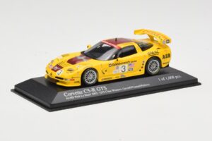 Chevrolet Corvette C5-R #3 R. Fellows / J. O'Connell / O. Gavin ALMS Petit Le Mans 2002 Minichamps 1:43 400021493 Diecast — photo 2 of 4
