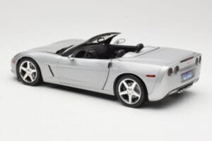 Chevrolet Corvette C6 Cabriolet Silver Hot Wheels 1:18 B6052 Diecast — photo 7 of 8