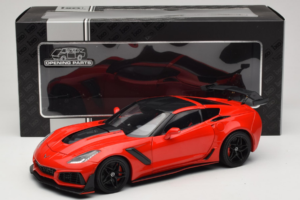 Chevrolet Corvette C7 ZR1 Torch Red IXO 1:18 18RDC243-FO Diecast — photo 8 of 8
