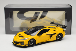 Chevrolet Corvette C8 ZR1 Yellow GT Spirit 1:18 GT528 Resin — photo 6 of 6