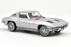Chevrolet Corvette C2 Sting Ray Sebring Silver Norev 1:18 189052 Diecast