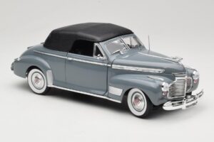 Chevrolet Deluxe Convertible With Soft Top Grey Eagles Race 1:18 7497276 Diecast — photo 6 of 8