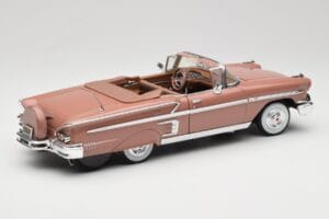 Chevrolet Impala Convertible Brown Motormax 1:18 73112 Diecast — photo 3 of 8