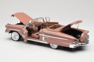 Chevrolet Impala Convertible Brown Motormax 1:18 73112 Diecast — photo 5 of 8