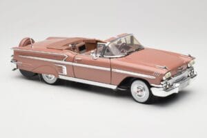 Chevrolet Impala Convertible Brown Motormax 1:18 73112 Diecast — photo 6 of 8