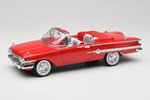 Chevrolet Impala Convertible Red Welly 1:18 9864W Diecast