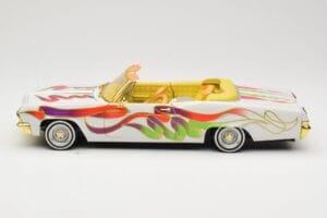 Chevrolet Impala Lowrider White Metallic Hot Wheels 1:18 27635 Diecast — photo 4 of 8
