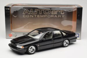 Chevrolet Impala SS Black AUTOart 1:18 71091 Diecast — photo 8 of 8