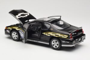 Chevrolet Monte Carlo SS Official Pace Car 2000 Sun Star 1:18 1988 Diecast — photo 5 of 8