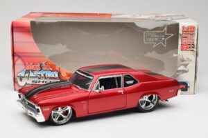 Chevrolet Nova SS Coupe Red Maisto 1:18 31083-M1 Diecast — photo 8 of 8