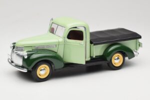 Chevrolet Pickup Green Solido 1:18 8063 Diecast — photo 2 of 8