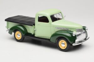 Chevrolet Pickup Green Solido 1:18 8063 Diecast — photo 6 of 8