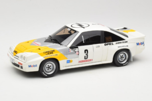 Opel Manta 400 Group B Rally Tour de Corse 1984 With Chevrolet G30 Service Van Otto 1:18 OT491 Resin — photo 10 of 13